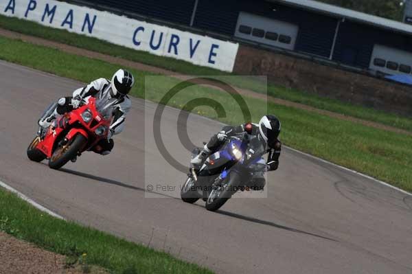 Motorcycle action photographs;Rockingham;Rockingham photographs;event digital images;eventdigitalimages;no limits trackday;peter wileman photography;rockingham corby northamptonshire;trackday;trackday digital images;trackday photos
