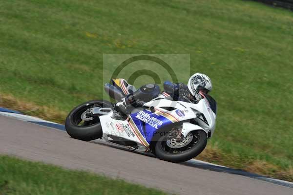 Motorcycle action photographs;Rockingham;Rockingham photographs;event digital images;eventdigitalimages;no limits trackday;peter wileman photography;rockingham corby northamptonshire;trackday;trackday digital images;trackday photos