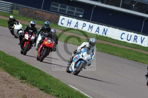 Motorcycle action photographs;Rockingham;Rockingham photographs;event digital images;eventdigitalimages;no limits trackday;peter wileman photography;rockingham corby northamptonshire;trackday;trackday digital images;trackday photos