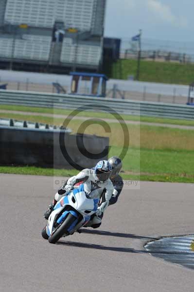 Motorcycle action photographs;Rockingham;Rockingham photographs;event digital images;eventdigitalimages;no limits trackday;peter wileman photography;rockingham corby northamptonshire;trackday;trackday digital images;trackday photos