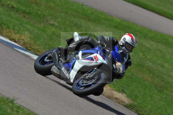 Motorcycle action photographs;Rockingham;Rockingham photographs;event digital images;eventdigitalimages;no limits trackday;peter wileman photography;rockingham corby northamptonshire;trackday;trackday digital images;trackday photos