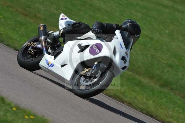 Motorcycle action photographs;Rockingham;Rockingham photographs;event digital images;eventdigitalimages;no limits trackday;peter wileman photography;rockingham corby northamptonshire;trackday;trackday digital images;trackday photos