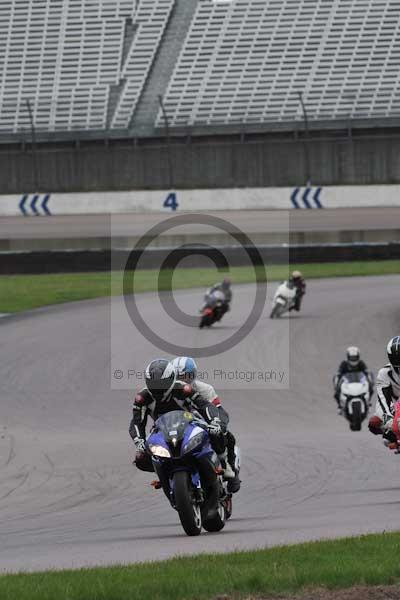 Motorcycle action photographs;Rockingham;Rockingham photographs;event digital images;eventdigitalimages;no limits trackday;peter wileman photography;rockingham corby northamptonshire;trackday;trackday digital images;trackday photos