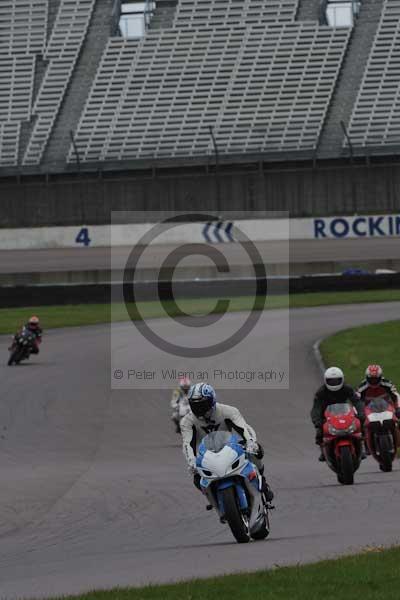 Motorcycle action photographs;Rockingham;Rockingham photographs;event digital images;eventdigitalimages;no limits trackday;peter wileman photography;rockingham corby northamptonshire;trackday;trackday digital images;trackday photos