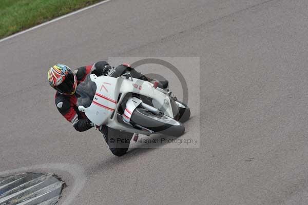 Motorcycle action photographs;Rockingham;Rockingham photographs;event digital images;eventdigitalimages;no limits trackday;peter wileman photography;rockingham corby northamptonshire;trackday;trackday digital images;trackday photos