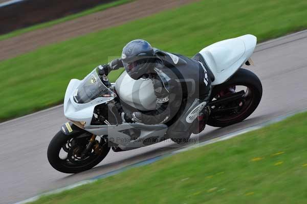 Motorcycle action photographs;Rockingham;Rockingham photographs;event digital images;eventdigitalimages;no limits trackday;peter wileman photography;rockingham corby northamptonshire;trackday;trackday digital images;trackday photos