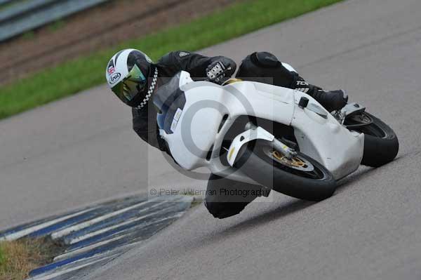 Motorcycle action photographs;Rockingham;Rockingham photographs;event digital images;eventdigitalimages;no limits trackday;peter wileman photography;rockingham corby northamptonshire;trackday;trackday digital images;trackday photos