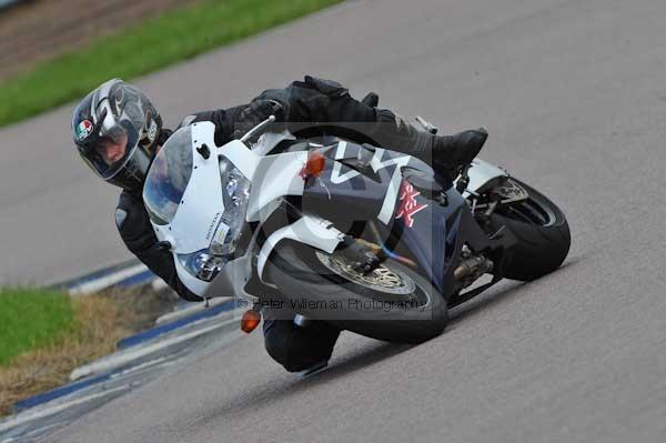 Motorcycle action photographs;Rockingham;Rockingham photographs;event digital images;eventdigitalimages;no limits trackday;peter wileman photography;rockingham corby northamptonshire;trackday;trackday digital images;trackday photos