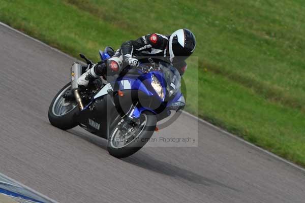 Motorcycle action photographs;Rockingham;Rockingham photographs;event digital images;eventdigitalimages;no limits trackday;peter wileman photography;rockingham corby northamptonshire;trackday;trackday digital images;trackday photos