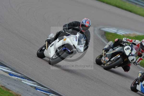Motorcycle action photographs;Rockingham;Rockingham photographs;event digital images;eventdigitalimages;no limits trackday;peter wileman photography;rockingham corby northamptonshire;trackday;trackday digital images;trackday photos
