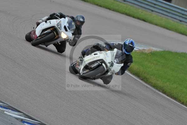 Motorcycle action photographs;Rockingham;Rockingham photographs;event digital images;eventdigitalimages;no limits trackday;peter wileman photography;rockingham corby northamptonshire;trackday;trackday digital images;trackday photos