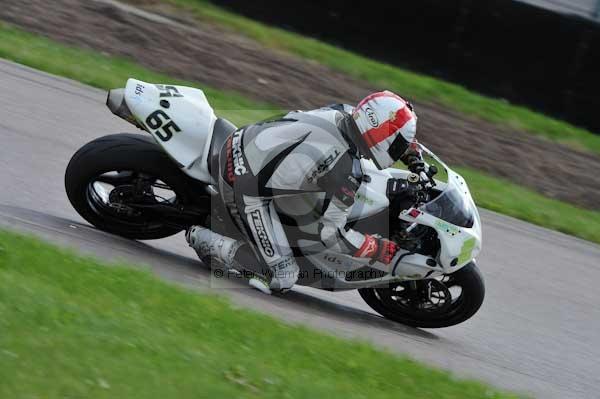 Motorcycle action photographs;Rockingham;Rockingham photographs;event digital images;eventdigitalimages;no limits trackday;peter wileman photography;rockingham corby northamptonshire;trackday;trackday digital images;trackday photos