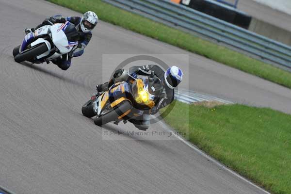 Motorcycle action photographs;Rockingham;Rockingham photographs;event digital images;eventdigitalimages;no limits trackday;peter wileman photography;rockingham corby northamptonshire;trackday;trackday digital images;trackday photos