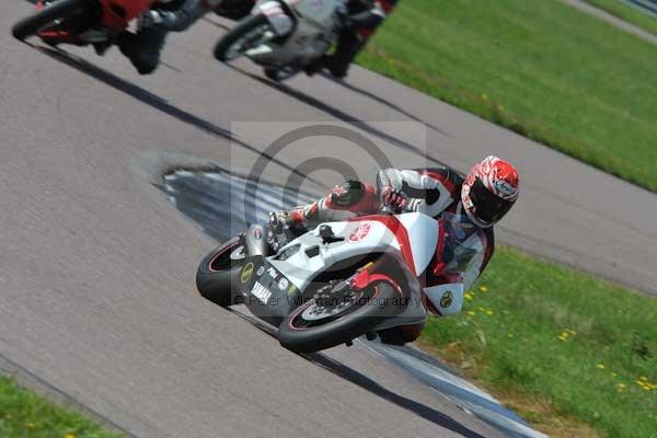 Motorcycle action photographs;Rockingham;Rockingham photographs;event digital images;eventdigitalimages;no limits trackday;peter wileman photography;rockingham corby northamptonshire;trackday;trackday digital images;trackday photos