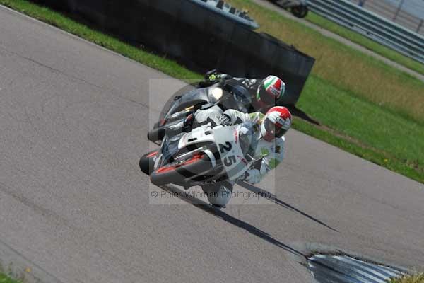 Motorcycle action photographs;Rockingham;Rockingham photographs;event digital images;eventdigitalimages;no limits trackday;peter wileman photography;rockingham corby northamptonshire;trackday;trackday digital images;trackday photos