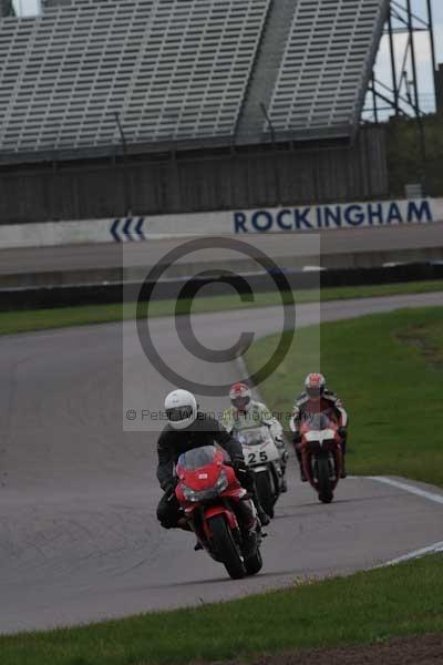 Motorcycle action photographs;Rockingham;Rockingham photographs;event digital images;eventdigitalimages;no limits trackday;peter wileman photography;rockingham corby northamptonshire;trackday;trackday digital images;trackday photos