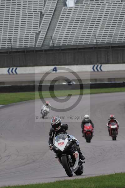 Motorcycle action photographs;Rockingham;Rockingham photographs;event digital images;eventdigitalimages;no limits trackday;peter wileman photography;rockingham corby northamptonshire;trackday;trackday digital images;trackday photos