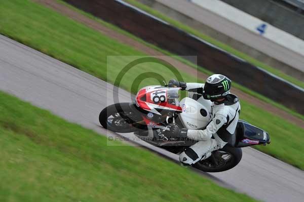 Motorcycle action photographs;Rockingham;Rockingham photographs;event digital images;eventdigitalimages;no limits trackday;peter wileman photography;rockingham corby northamptonshire;trackday;trackday digital images;trackday photos