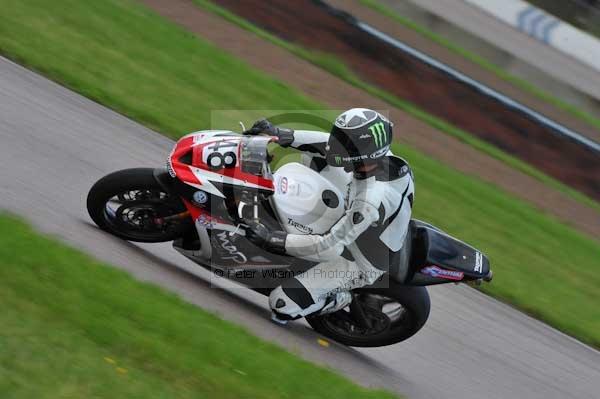 Motorcycle action photographs;Rockingham;Rockingham photographs;event digital images;eventdigitalimages;no limits trackday;peter wileman photography;rockingham corby northamptonshire;trackday;trackday digital images;trackday photos
