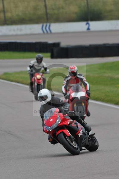 Motorcycle action photographs;Rockingham;Rockingham photographs;event digital images;eventdigitalimages;no limits trackday;peter wileman photography;rockingham corby northamptonshire;trackday;trackday digital images;trackday photos