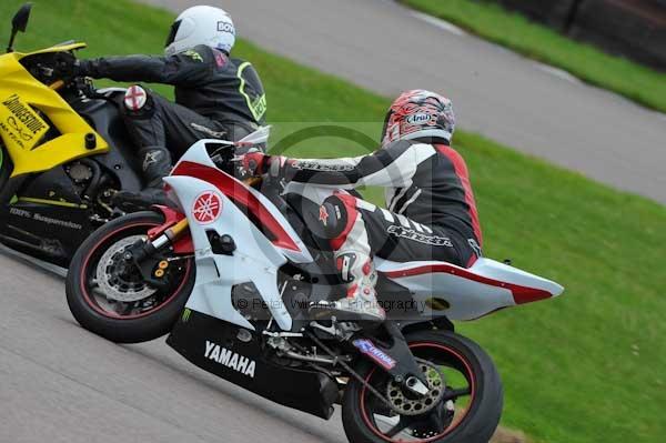 Motorcycle action photographs;Rockingham;Rockingham photographs;event digital images;eventdigitalimages;no limits trackday;peter wileman photography;rockingham corby northamptonshire;trackday;trackday digital images;trackday photos