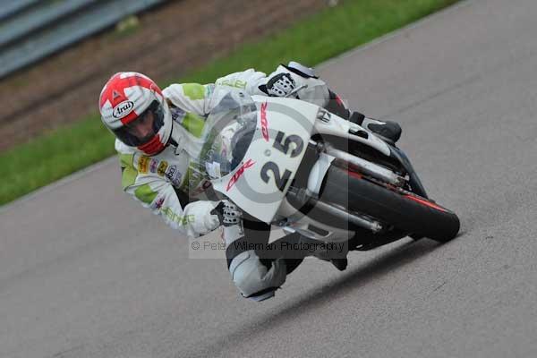 Motorcycle action photographs;Rockingham;Rockingham photographs;event digital images;eventdigitalimages;no limits trackday;peter wileman photography;rockingham corby northamptonshire;trackday;trackday digital images;trackday photos