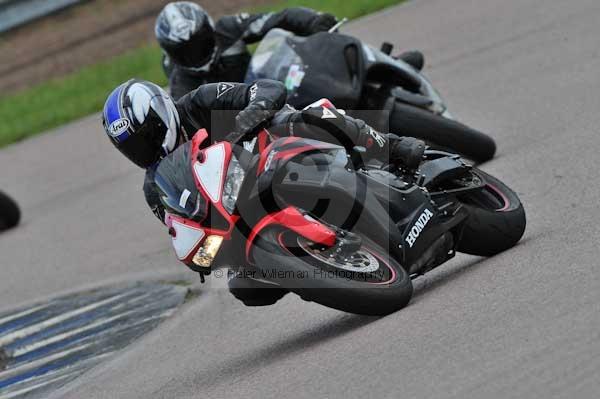 Motorcycle action photographs;Rockingham;Rockingham photographs;event digital images;eventdigitalimages;no limits trackday;peter wileman photography;rockingham corby northamptonshire;trackday;trackday digital images;trackday photos