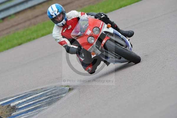 Motorcycle action photographs;Rockingham;Rockingham photographs;event digital images;eventdigitalimages;no limits trackday;peter wileman photography;rockingham corby northamptonshire;trackday;trackday digital images;trackday photos