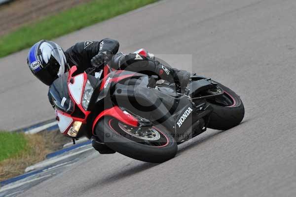 Motorcycle action photographs;Rockingham;Rockingham photographs;event digital images;eventdigitalimages;no limits trackday;peter wileman photography;rockingham corby northamptonshire;trackday;trackday digital images;trackday photos