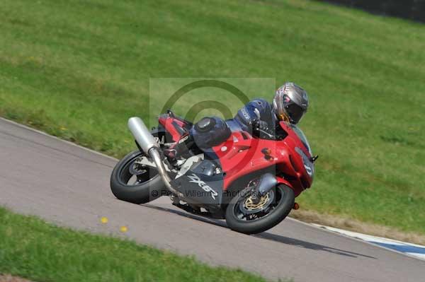 Motorcycle action photographs;Rockingham;Rockingham photographs;event digital images;eventdigitalimages;no limits trackday;peter wileman photography;rockingham corby northamptonshire;trackday;trackday digital images;trackday photos