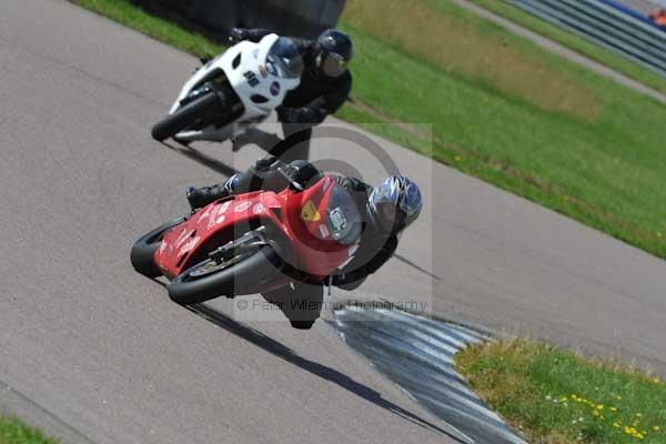 Motorcycle action photographs;Rockingham;Rockingham photographs;event digital images;eventdigitalimages;no limits trackday;peter wileman photography;rockingham corby northamptonshire;trackday;trackday digital images;trackday photos