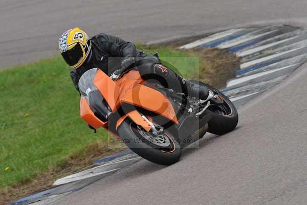 Motorcycle action photographs;Rockingham;Rockingham photographs;event digital images;eventdigitalimages;no limits trackday;peter wileman photography;rockingham corby northamptonshire;trackday;trackday digital images;trackday photos