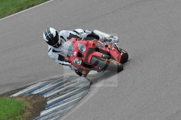 Motorcycle action photographs;Rockingham;Rockingham photographs;event digital images;eventdigitalimages;no limits trackday;peter wileman photography;rockingham corby northamptonshire;trackday;trackday digital images;trackday photos