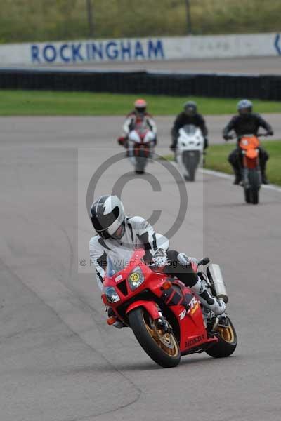 Motorcycle action photographs;Rockingham;Rockingham photographs;event digital images;eventdigitalimages;no limits trackday;peter wileman photography;rockingham corby northamptonshire;trackday;trackday digital images;trackday photos