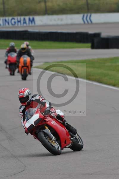 Motorcycle action photographs;Rockingham;Rockingham photographs;event digital images;eventdigitalimages;no limits trackday;peter wileman photography;rockingham corby northamptonshire;trackday;trackday digital images;trackday photos
