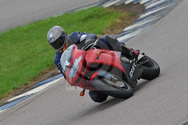 Motorcycle action photographs;Rockingham;Rockingham photographs;event digital images;eventdigitalimages;no limits trackday;peter wileman photography;rockingham corby northamptonshire;trackday;trackday digital images;trackday photos