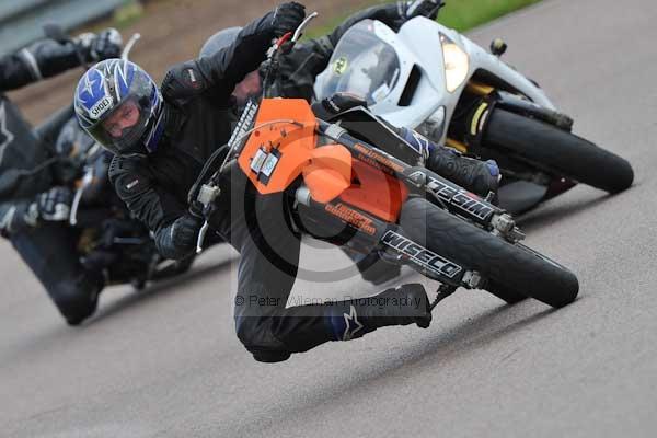Motorcycle action photographs;Rockingham;Rockingham photographs;event digital images;eventdigitalimages;no limits trackday;peter wileman photography;rockingham corby northamptonshire;trackday;trackday digital images;trackday photos