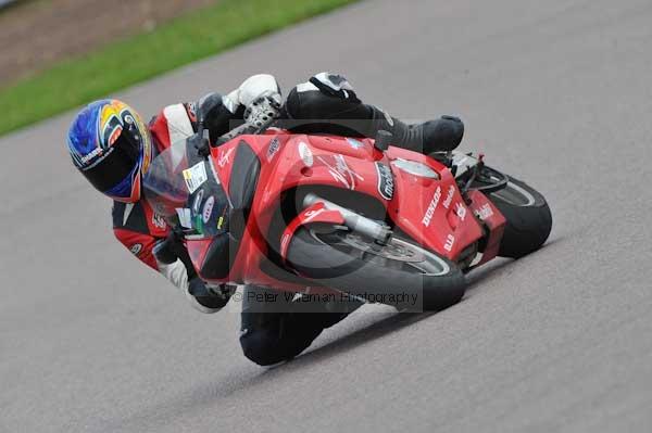 Motorcycle action photographs;Rockingham;Rockingham photographs;event digital images;eventdigitalimages;no limits trackday;peter wileman photography;rockingham corby northamptonshire;trackday;trackday digital images;trackday photos