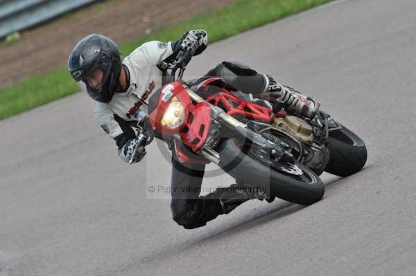 Motorcycle action photographs;Rockingham;Rockingham photographs;event digital images;eventdigitalimages;no limits trackday;peter wileman photography;rockingham corby northamptonshire;trackday;trackday digital images;trackday photos