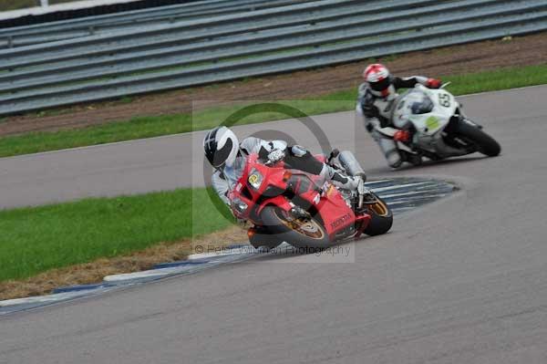 Motorcycle action photographs;Rockingham;Rockingham photographs;event digital images;eventdigitalimages;no limits trackday;peter wileman photography;rockingham corby northamptonshire;trackday;trackday digital images;trackday photos