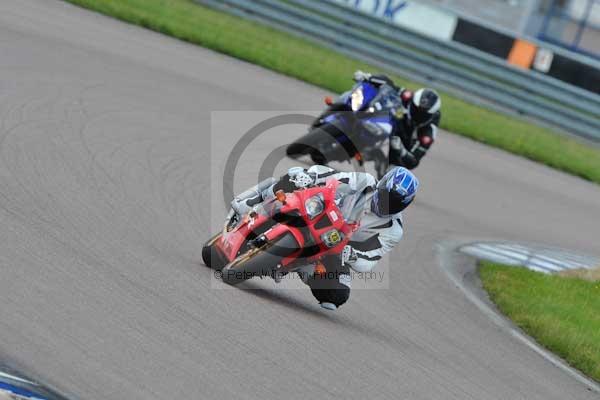Motorcycle action photographs;Rockingham;Rockingham photographs;event digital images;eventdigitalimages;no limits trackday;peter wileman photography;rockingham corby northamptonshire;trackday;trackday digital images;trackday photos
