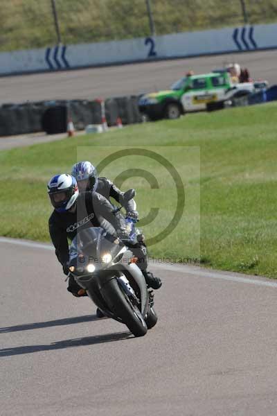 Motorcycle action photographs;Rockingham;Rockingham photographs;event digital images;eventdigitalimages;no limits trackday;peter wileman photography;rockingham corby northamptonshire;trackday;trackday digital images;trackday photos