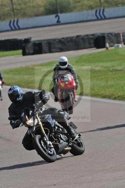 Motorcycle action photographs;Rockingham;Rockingham photographs;event digital images;eventdigitalimages;no limits trackday;peter wileman photography;rockingham corby northamptonshire;trackday;trackday digital images;trackday photos