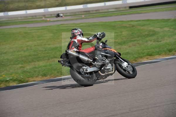 Motorcycle action photographs;Rockingham;Rockingham photographs;event digital images;eventdigitalimages;no limits trackday;peter wileman photography;rockingham corby northamptonshire;trackday;trackday digital images;trackday photos