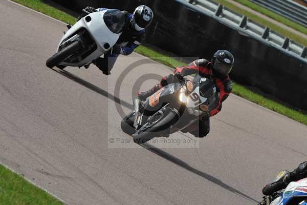 Motorcycle action photographs;Rockingham;Rockingham photographs;event digital images;eventdigitalimages;no limits trackday;peter wileman photography;rockingham corby northamptonshire;trackday;trackday digital images;trackday photos
