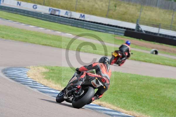 Motorcycle action photographs;Rockingham;Rockingham photographs;event digital images;eventdigitalimages;no limits trackday;peter wileman photography;rockingham corby northamptonshire;trackday;trackday digital images;trackday photos