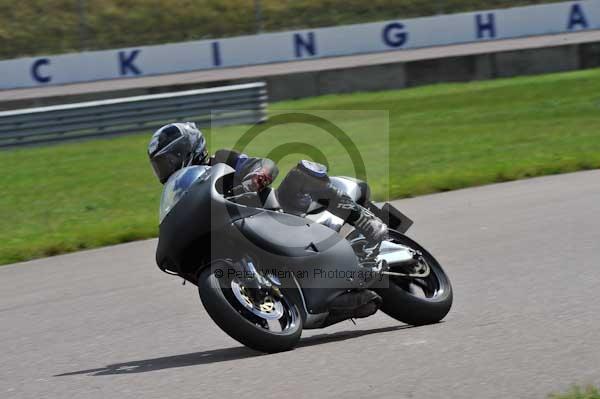 Motorcycle action photographs;Rockingham;Rockingham photographs;event digital images;eventdigitalimages;no limits trackday;peter wileman photography;rockingham corby northamptonshire;trackday;trackday digital images;trackday photos