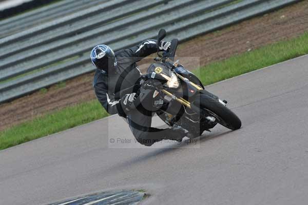 Motorcycle action photographs;Rockingham;Rockingham photographs;event digital images;eventdigitalimages;no limits trackday;peter wileman photography;rockingham corby northamptonshire;trackday;trackday digital images;trackday photos
