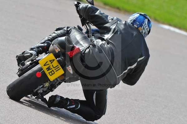 Motorcycle action photographs;Rockingham;Rockingham photographs;event digital images;eventdigitalimages;no limits trackday;peter wileman photography;rockingham corby northamptonshire;trackday;trackday digital images;trackday photos