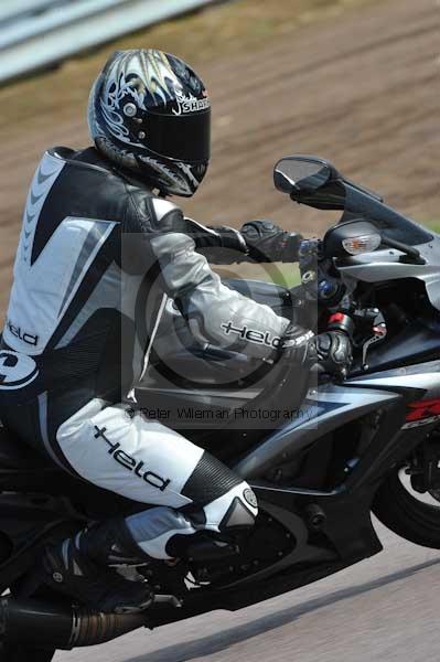 Motorcycle action photographs;Rockingham;Rockingham photographs;event digital images;eventdigitalimages;no limits trackday;peter wileman photography;rockingham corby northamptonshire;trackday;trackday digital images;trackday photos